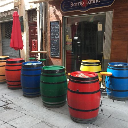 Appart Sympa Dans Le Vieux Nîmes Zewnętrze zdjęcie
