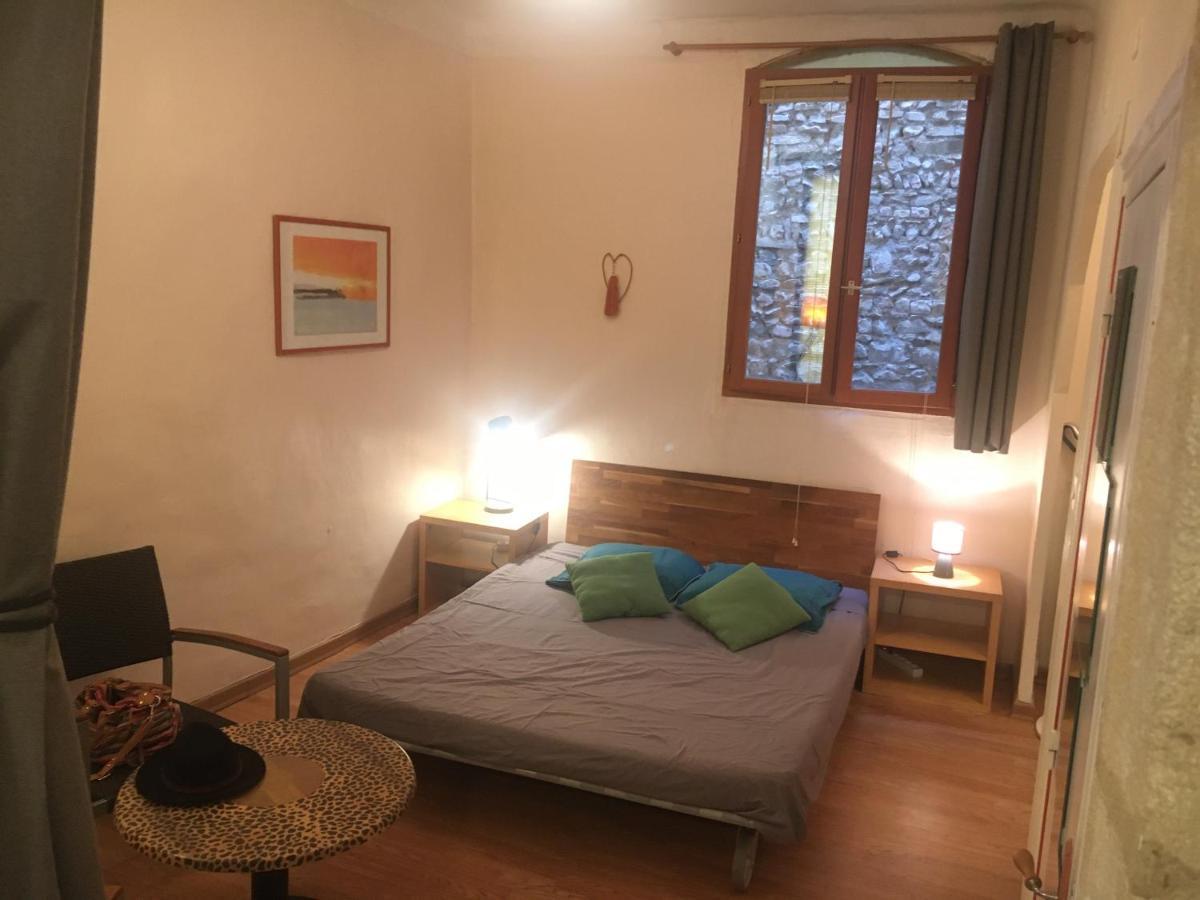 Appart Sympa Dans Le Vieux Nîmes Zewnętrze zdjęcie